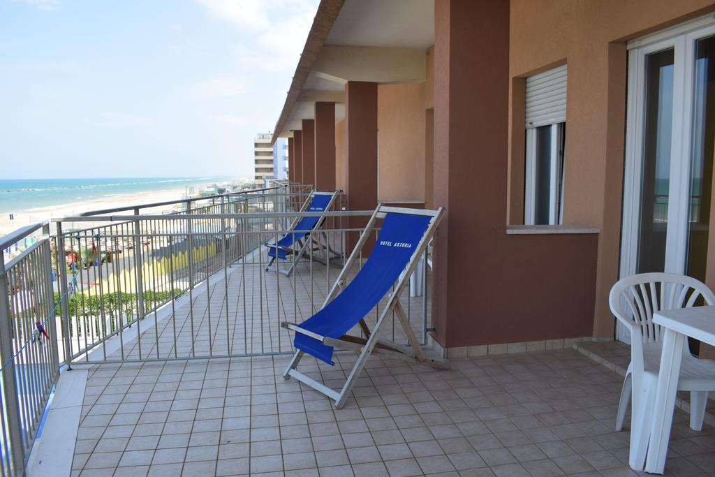 Hotel Astoria 3*
