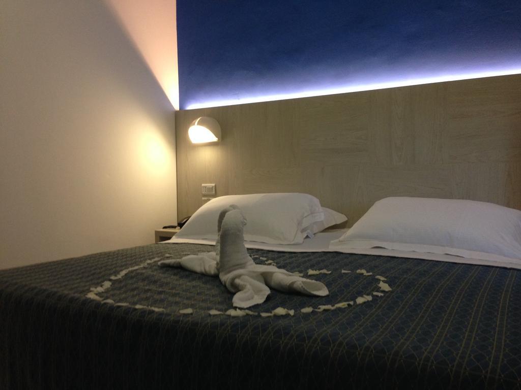Astoria Hotel 3*